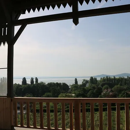 Steiner Badacsony Feriehus Badacsonytomaj